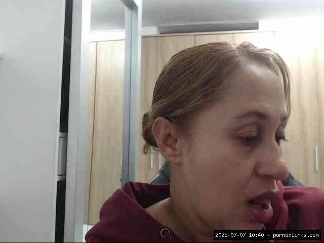 Feetporn Milf, Shaved Mature, Shaved Latina, Group Chat For 20 39 Tokens, Full Privates Fo.