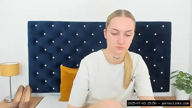Live Sex Couples, Girls, White Teens, White, Upskirt Teens, Upskirt, Trimmed White, Trimmed T.