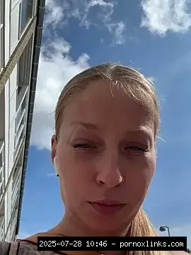 Dani Moore Webcam, Girls, White, Topless White, Topless, Smoking, Shaven, Sex Toys, Scandinavi.