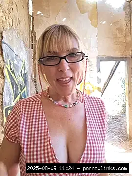 Nude Romanian Models, Girls, White Mature, White, Uk Models, Topless White, Topless, Titty Fuck, .