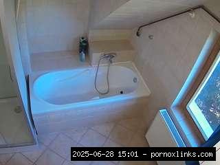 Ts Webcam Live, Shower, Hd, Voyeur, Smoking, Sexwebcam, Pov, No Drinking, Julmodels House, .