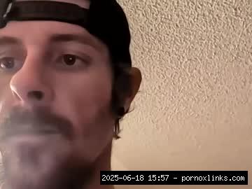 Strichat Xxx, New, Live.