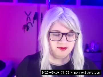 Sunnie Dayz, Blueeyes, Goth, Bigass, Crossdress, Femboy.
